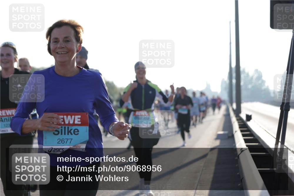 03.10.2025 - Köhlbrandbrückenlauf Jannik Wohlers http://msf.ph/oto/9068956 03.10.2025 09:16:46 Position 3 128, 2677 meine-sportfotos.de