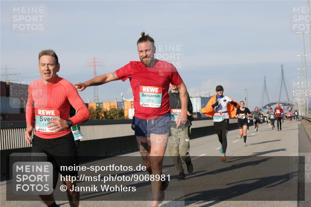 03.10.2025 - Köhlbrandbrückenlauf Jannik Wohlers http://msf.ph/oto/9068981 03.10.2025 09:48:11 Position 3 0100, 1165, 1273 meine-sportfotos.de