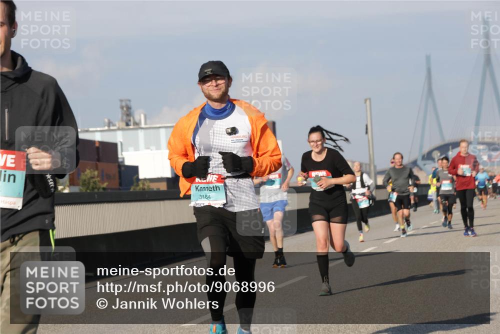 03.10.2025 - Köhlbrandbrückenlauf Jannik Wohlers http://msf.ph/oto/9068996 03.10.2025 09:48:12 Position 3 3164 meine-sportfotos.de