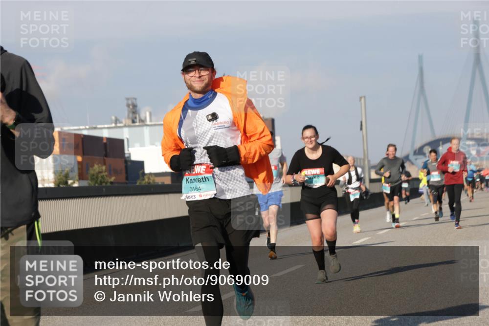 03.10.2025 - Köhlbrandbrückenlauf Jannik Wohlers http://msf.ph/oto/9069009 03.10.2025 09:48:12 Position 3 3164 meine-sportfotos.de