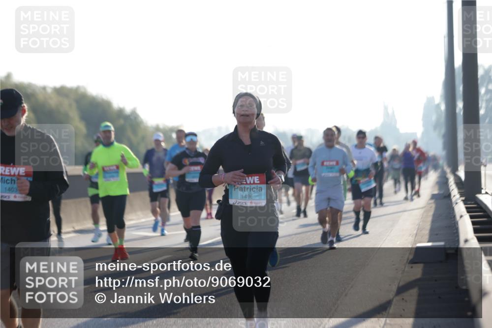 03.10.2025 - Köhlbrandbrückenlauf Jannik Wohlers http://msf.ph/oto/9069032 03.10.2025 09:16:48 Position 3 1403, 1496 meine-sportfotos.de