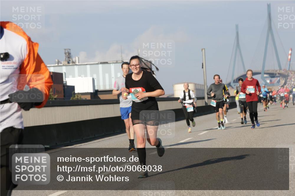 03.10.2025 - Köhlbrandbrückenlauf Jannik Wohlers http://msf.ph/oto/9069038 03.10.2025 09:48:13 Position 3  meine-sportfotos.de