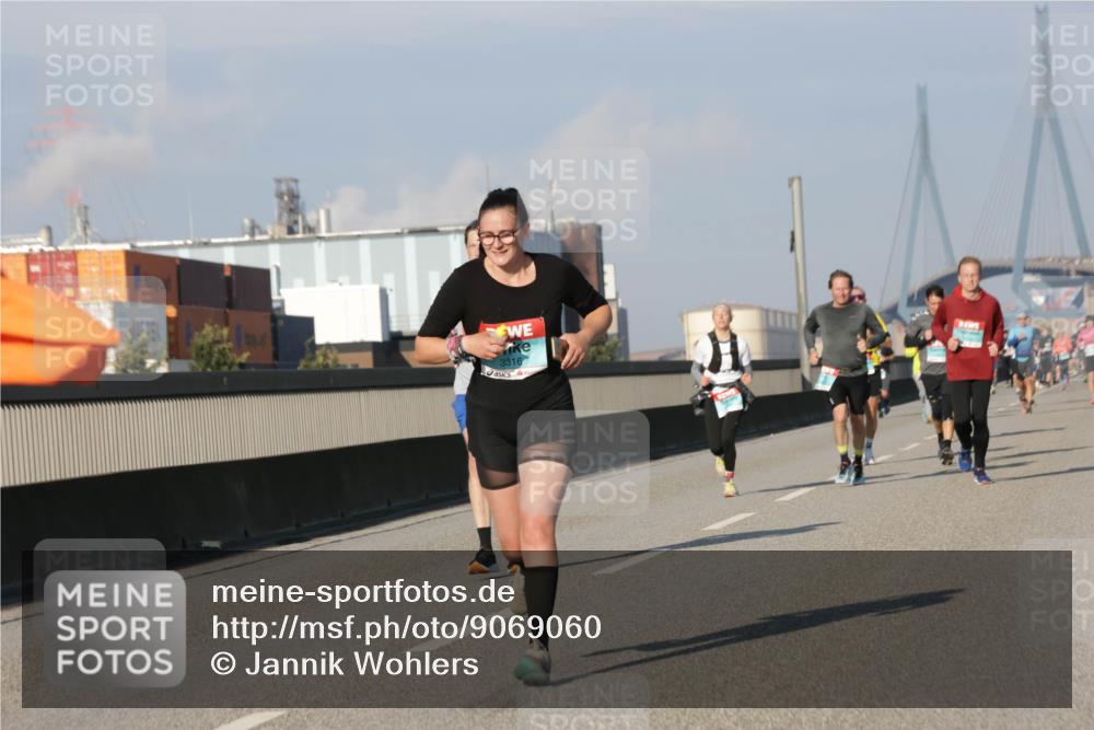 03.10.2025 - Köhlbrandbrückenlauf Jannik Wohlers http://msf.ph/oto/9069060 03.10.2025 09:48:13 Position 3 3316 meine-sportfotos.de