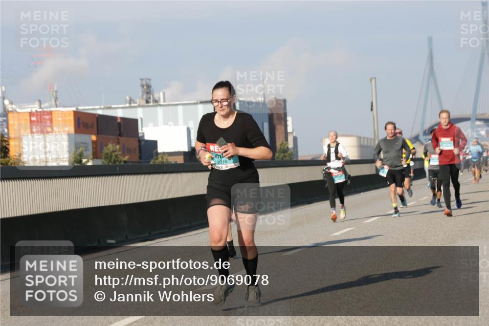 03.10.2025 - Köhlbrandbrückenlauf Jannik Wohlers http://msf.ph/oto/9069078 03.10.2025 09:48:14 Position 3 3316 meine-sportfotos.de