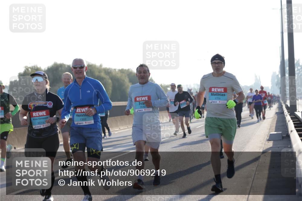 03.10.2025 - Köhlbrandbrückenlauf Jannik Wohlers http://msf.ph/oto/9069219 03.10.2025 09:16:53 Position 3 3011, 1302, 3542, 1776 meine-sportfotos.de