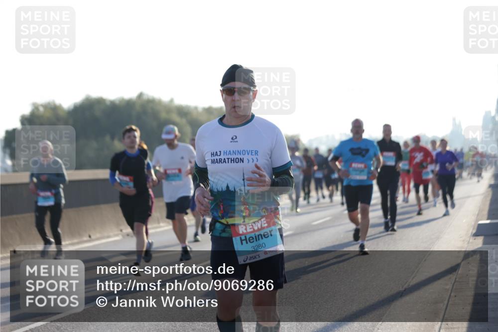 03.10.2025 - Köhlbrandbrückenlauf Jannik Wohlers http://msf.ph/oto/9069286 03.10.2025 09:16:56 Position 3 3280 meine-sportfotos.de