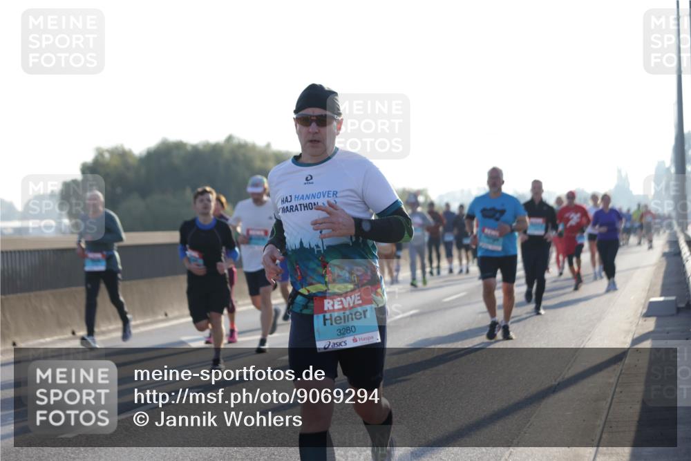 03.10.2025 - Köhlbrandbrückenlauf Jannik Wohlers http://msf.ph/oto/9069294 03.10.2025 09:16:56 Position 3 3280 meine-sportfotos.de