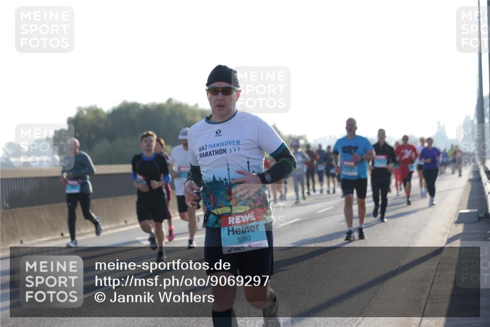 03.10.2025 - Köhlbrandbrückenlauf Jannik Wohlers http://msf.ph/oto/9069297 03.10.2025 09:16:56 Position 3 3280 meine-sportfotos.de