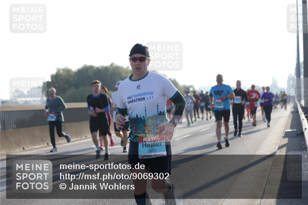 03.10.2025 - Köhlbrandbrückenlauf Jannik Wohlers http://msf.ph/oto/9069302 03.10.2025 09:16:56 Position 3 3280 meine-sportfotos.de