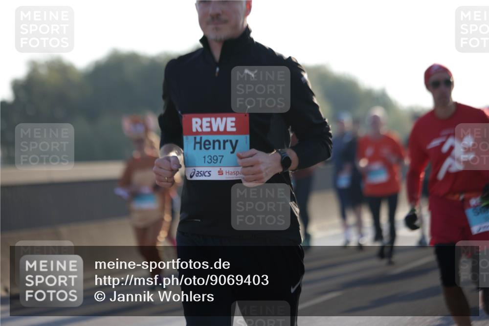 03.10.2025 - Köhlbrandbrückenlauf Jannik Wohlers http://msf.ph/oto/9069403 03.10.2025 09:17:01 Position 3 1397 meine-sportfotos.de