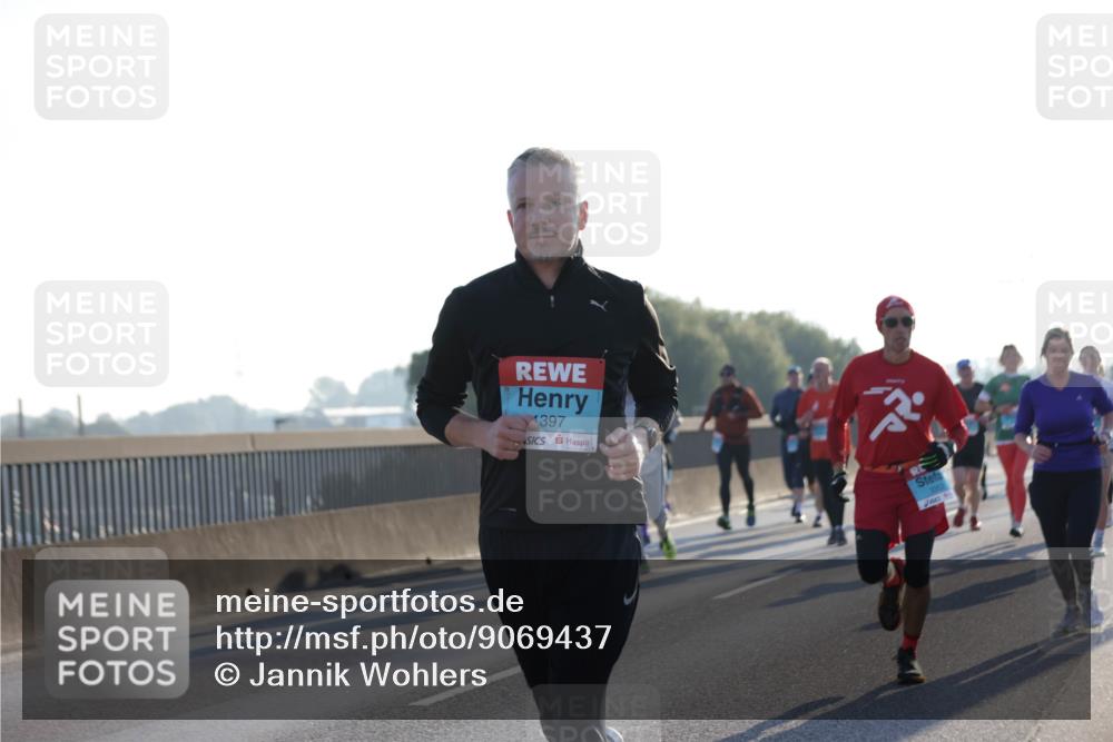 03.10.2025 - Köhlbrandbrückenlauf Jannik Wohlers http://msf.ph/oto/9069437 03.10.2025 09:17:02 Position 3 1397 meine-sportfotos.de
