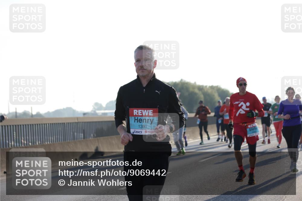 03.10.2025 - Köhlbrandbrückenlauf Jannik Wohlers http://msf.ph/oto/9069442 03.10.2025 09:17:02 Position 3 1397 meine-sportfotos.de
