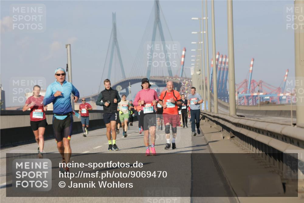 03.10.2025 - Köhlbrandbrückenlauf Jannik Wohlers http://msf.ph/oto/9069470 03.10.2025 09:48:29 Position 3 1123 meine-sportfotos.de