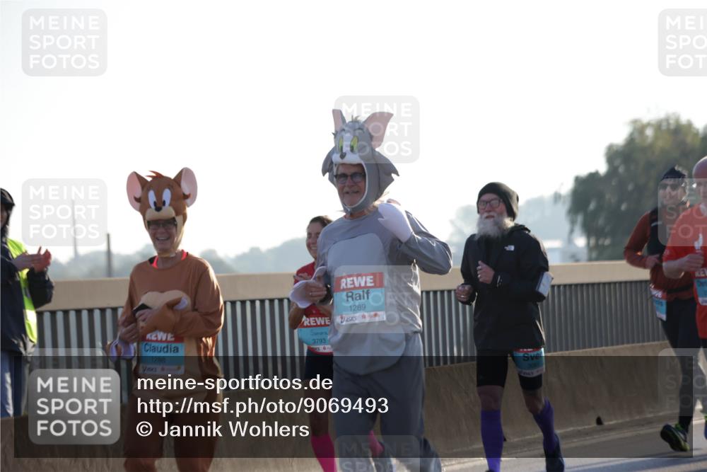 03.10.2025 - Köhlbrandbrückenlauf Jannik Wohlers http://msf.ph/oto/9069493 03.10.2025 09:17:04 Position 3 1288, 1289, 3793, 306 meine-sportfotos.de