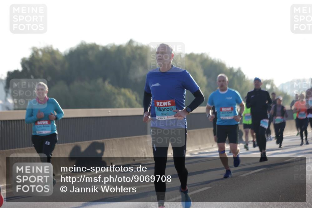 03.10.2025 - Köhlbrandbrückenlauf Jannik Wohlers http://msf.ph/oto/9069708 03.10.2025 09:17:10 Position 3 3679 meine-sportfotos.de