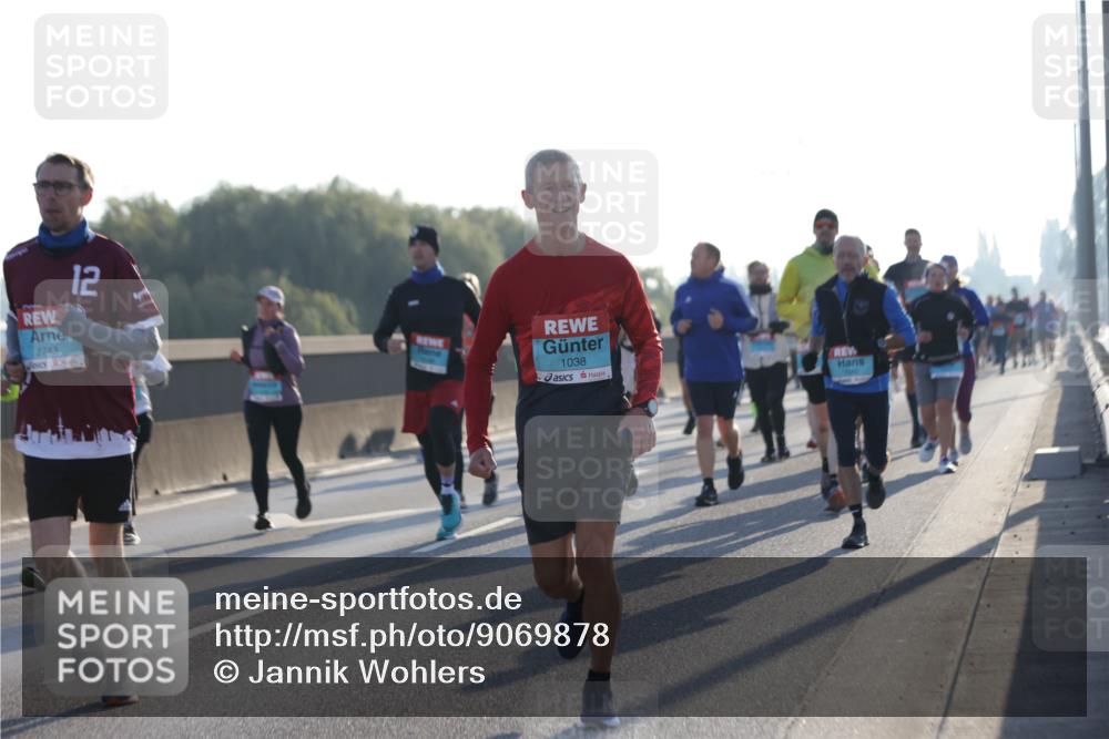 03.10.2025 - Köhlbrandbrückenlauf Jannik Wohlers http://msf.ph/oto/9069878 03.10.2025 09:17:16 Position 3 2743, 12, 1038 meine-sportfotos.de