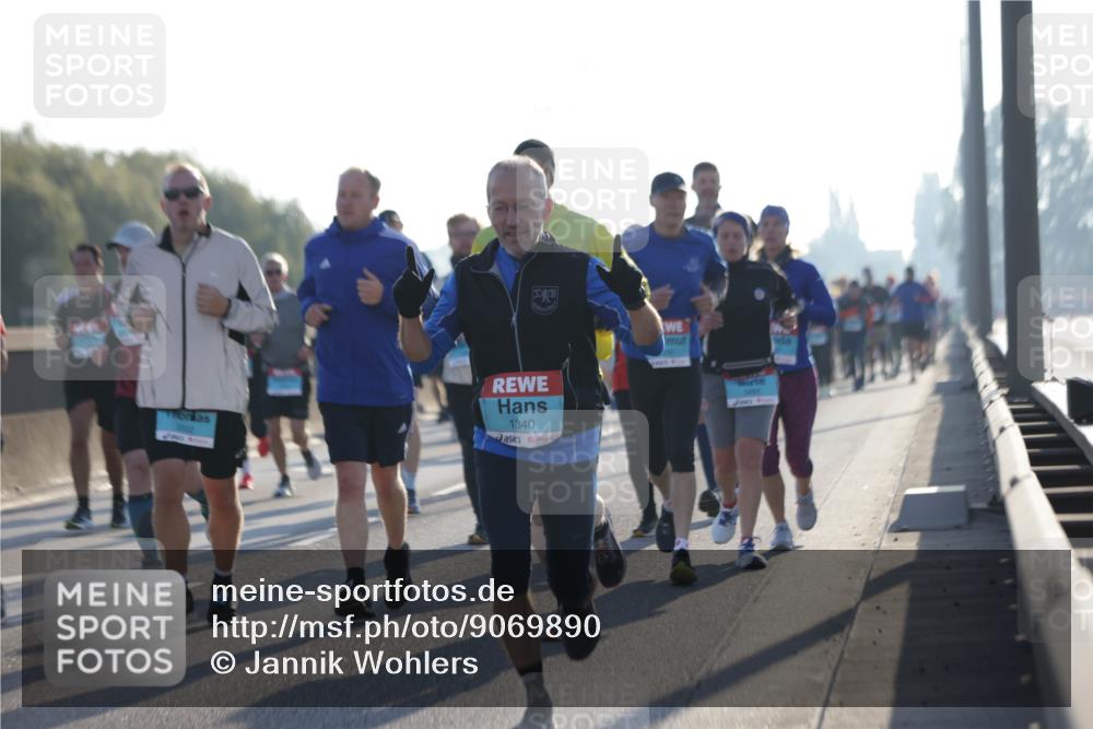 03.10.2025 - Köhlbrandbrückenlauf Jannik Wohlers http://msf.ph/oto/9069890 03.10.2025 09:17:17 Position 3 1340, 3493 meine-sportfotos.de