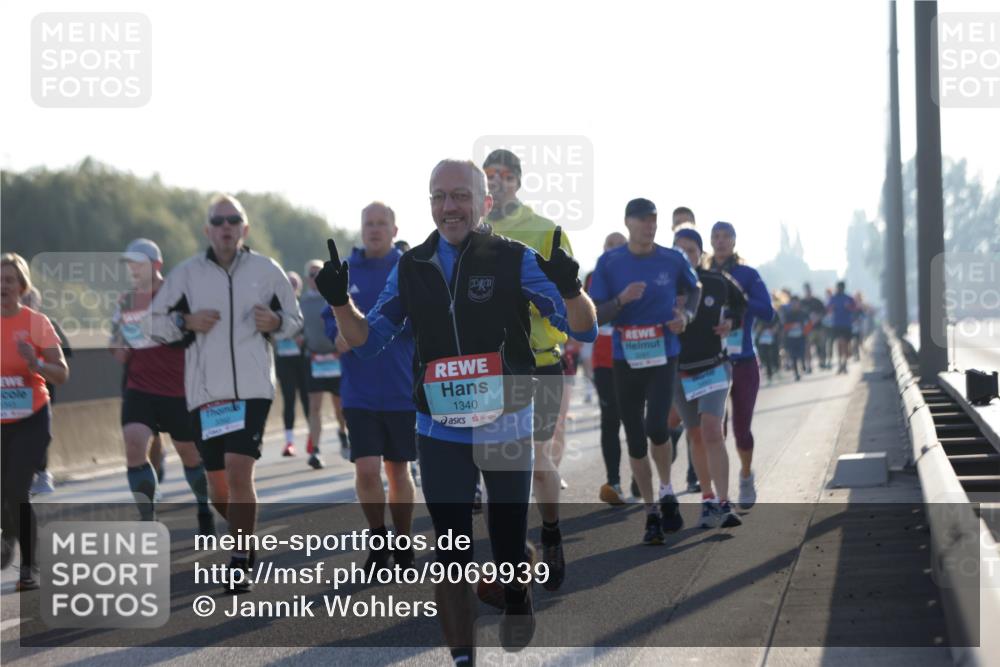 03.10.2025 - Köhlbrandbrückenlauf Jannik Wohlers http://msf.ph/oto/9069939 03.10.2025 09:17:18 Position 3 1340 meine-sportfotos.de