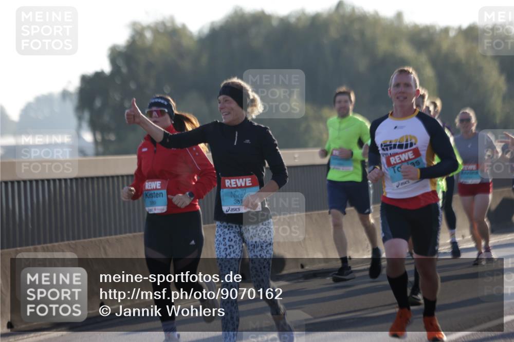 03.10.2025 - Köhlbrandbrückenlauf Jannik Wohlers http://msf.ph/oto/9070162 03.10.2025 09:17:25 Position 3 3189, 381 meine-sportfotos.de