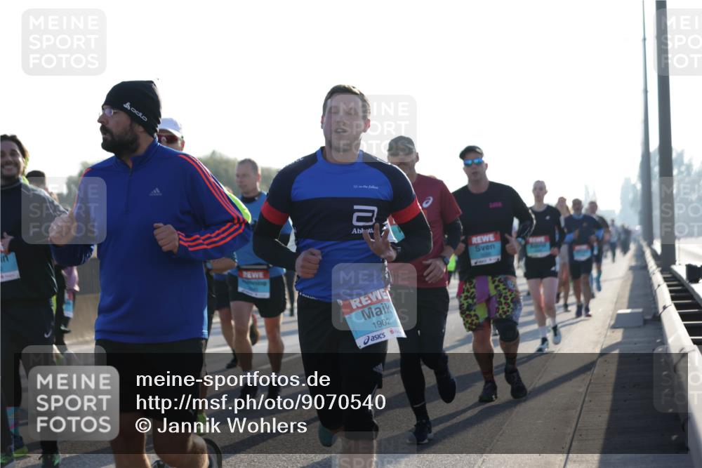 03.10.2025 - Köhlbrandbrückenlauf Jannik Wohlers http://msf.ph/oto/9070540 03.10.2025 09:17:36 Position 3 1902 meine-sportfotos.de