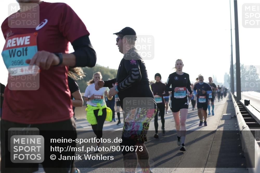 03.10.2025 - Köhlbrandbrückenlauf Jannik Wohlers http://msf.ph/oto/9070673 03.10.2025 09:17:38 Position 3 2696 meine-sportfotos.de