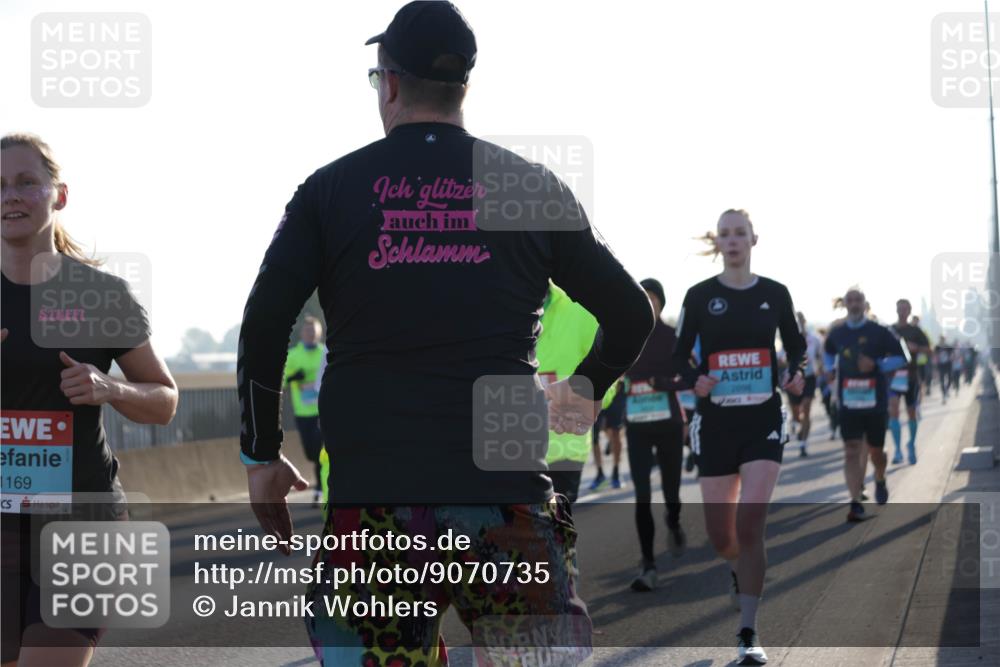 03.10.2025 - Köhlbrandbrückenlauf Jannik Wohlers http://msf.ph/oto/9070735 03.10.2025 09:17:39 Position 3 1169, 2608 meine-sportfotos.de