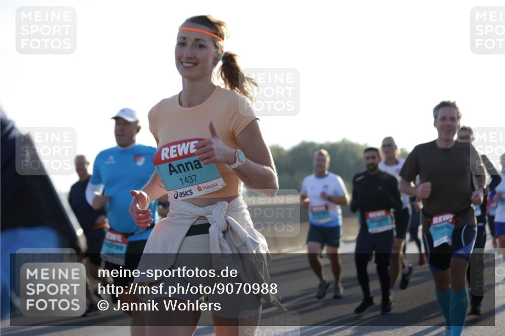 03.10.2025 - Köhlbrandbrückenlauf Jannik Wohlers http://msf.ph/oto/9070988 03.10.2025 09:17:44 Position 3 1437 meine-sportfotos.de