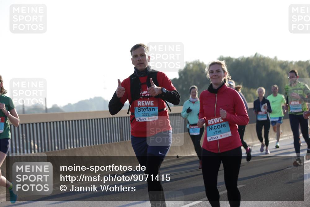 03.10.2025 - Köhlbrandbrückenlauf Jannik Wohlers http://msf.ph/oto/9071415 03.10.2025 09:17:51 Position 3 3272, 1716 meine-sportfotos.de
