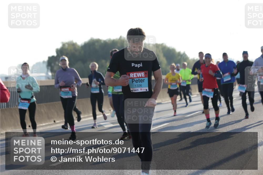 03.10.2025 - Köhlbrandbrückenlauf Jannik Wohlers http://msf.ph/oto/9071447 03.10.2025 09:17:52 Position 3 1336 meine-sportfotos.de