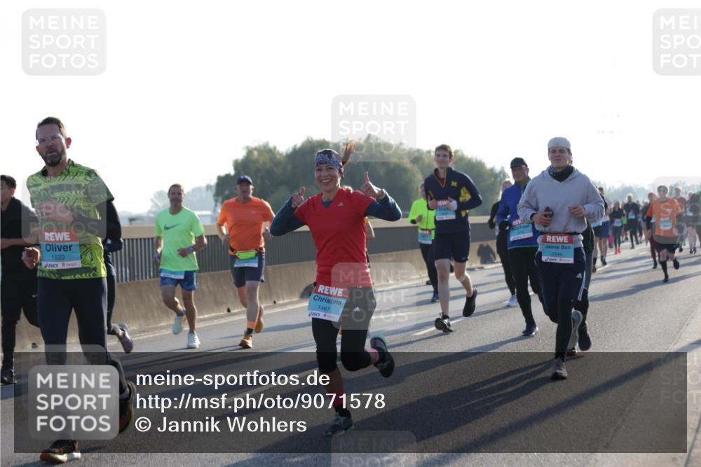 03.10.2025 - Köhlbrandbrückenlauf Jannik Wohlers http://msf.ph/oto/9071578 03.10.2025 09:17:54 Position 3 1520, 1461, 1544 meine-sportfotos.de