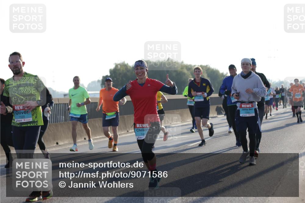 03.10.2025 - Köhlbrandbrückenlauf Jannik Wohlers http://msf.ph/oto/9071586 03.10.2025 09:17:55 Position 3 1520, 146, 1544 meine-sportfotos.de
