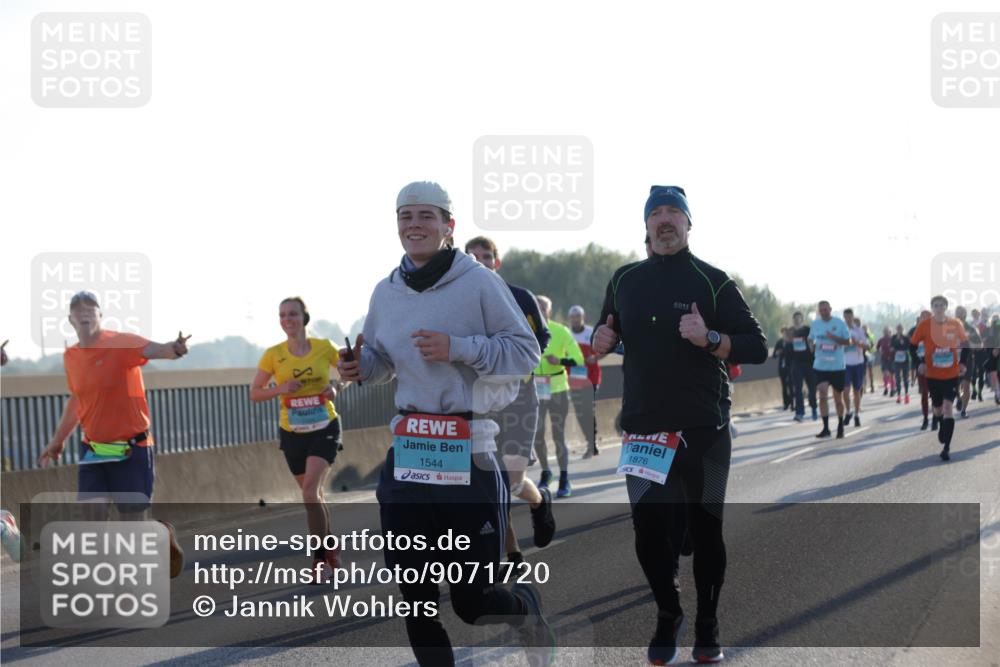 03.10.2025 - Köhlbrandbrückenlauf Jannik Wohlers http://msf.ph/oto/9071720 03.10.2025 09:17:56 Position 3 1544, 1876 meine-sportfotos.de