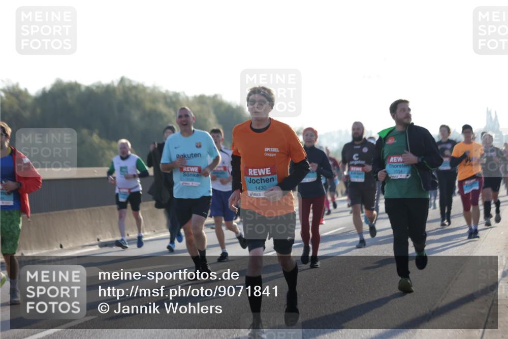 03.10.2025 - Köhlbrandbrückenlauf Jannik Wohlers http://msf.ph/oto/9071841 03.10.2025 09:17:59 Position 3 1534, 1430 meine-sportfotos.de