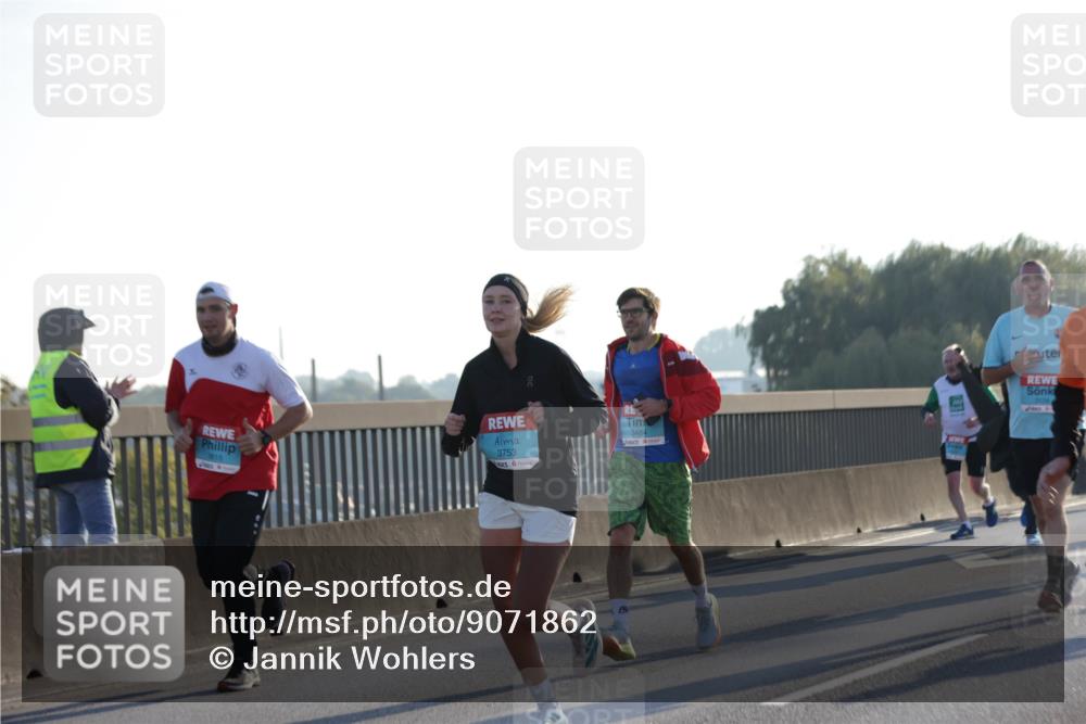 03.10.2025 - Köhlbrandbrückenlauf Jannik Wohlers http://msf.ph/oto/9071862 03.10.2025 09:18:00 Position 3 3753, 29, 3484 meine-sportfotos.de