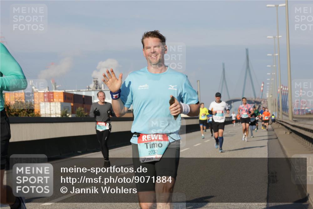 03.10.2025 - Köhlbrandbrückenlauf Jannik Wohlers http://msf.ph/oto/9071884 03.10.2025 09:49:52 Position 3 03, 10, 2015, 2732 meine-sportfotos.de