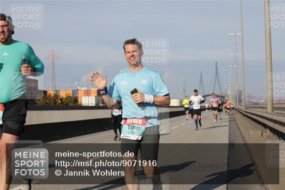03.10.2025 - Köhlbrandbrückenlauf Jannik Wohlers http://msf.ph/oto/9071916 03.10.2025 09:49:52 Position 3 01, 10, 2015, 2732 meine-sportfotos.de