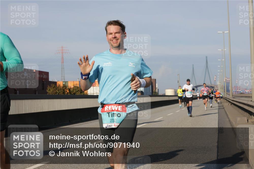 03.10.2025 - Köhlbrandbrückenlauf Jannik Wohlers http://msf.ph/oto/9071940 03.10.2025 09:49:53 Position 3 03, 10, 2015, 2732 meine-sportfotos.de