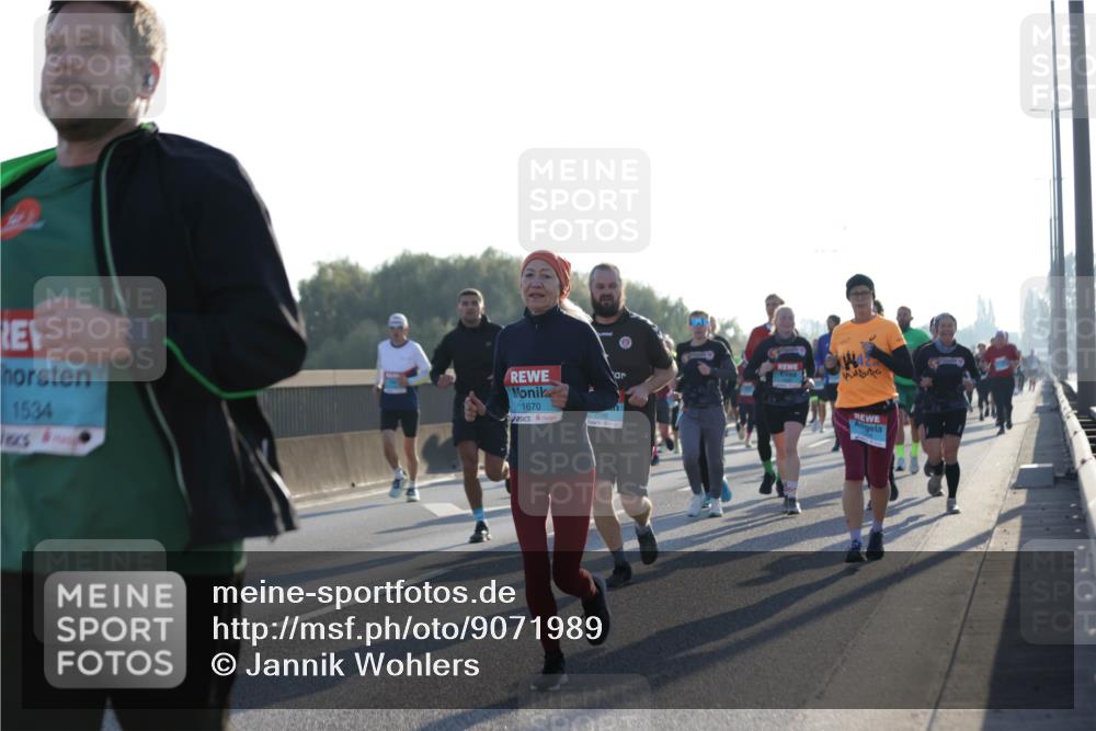 03.10.2025 - Köhlbrandbrückenlauf Jannik Wohlers http://msf.ph/oto/9071989 03.10.2025 09:18:03 Position 3 1534, 1670 meine-sportfotos.de