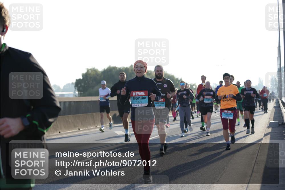 03.10.2025 - Köhlbrandbrückenlauf Jannik Wohlers http://msf.ph/oto/9072012 03.10.2025 09:18:03 Position 3 1670, 2786 meine-sportfotos.de
