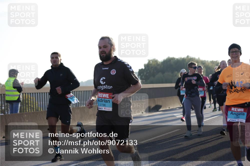 03.10.2025 - Köhlbrandbrückenlauf Jannik Wohlers http://msf.ph/oto/9072133 03.10.2025 09:18:05 Position 3 2786, 42, 1598 meine-sportfotos.de