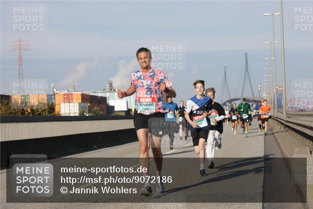 03.10.2025 - Köhlbrandbrückenlauf Jannik Wohlers http://msf.ph/oto/9072186 03.10.2025 09:50:00 Position 3 1039, 3196 meine-sportfotos.de