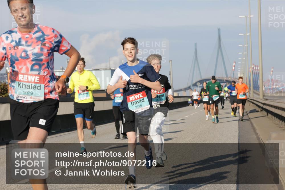 03.10.2025 - Köhlbrandbrückenlauf Jannik Wohlers http://msf.ph/oto/9072216 03.10.2025 09:50:01 Position 3 1039, 1111, 3196, 1173 meine-sportfotos.de