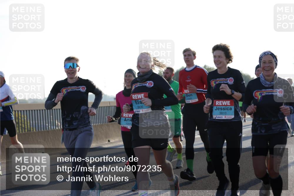 03.10.2025 - Köhlbrandbrückenlauf Jannik Wohlers http://msf.ph/oto/9072235 03.10.2025 09:18:07 Position 3 3006, 1355, 2560, 3010 meine-sportfotos.de