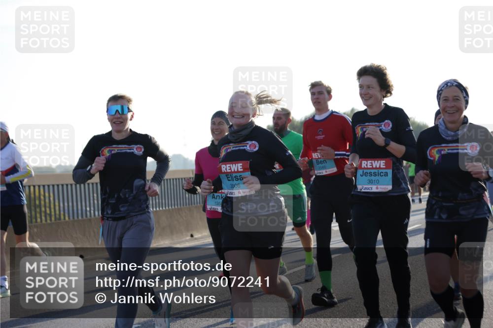03.10.2025 - Köhlbrandbrückenlauf Jannik Wohlers http://msf.ph/oto/9072241 03.10.2025 09:18:07 Position 3 3006, 2560, 3010, 135 meine-sportfotos.de