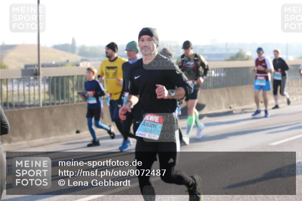 03.10.2025 - Köhlbrandbrückenlauf Lena Gebhardt http://msf.ph/oto/9072487 03.10.2025 09:24:50 Position 1 1877 meine-sportfotos.de