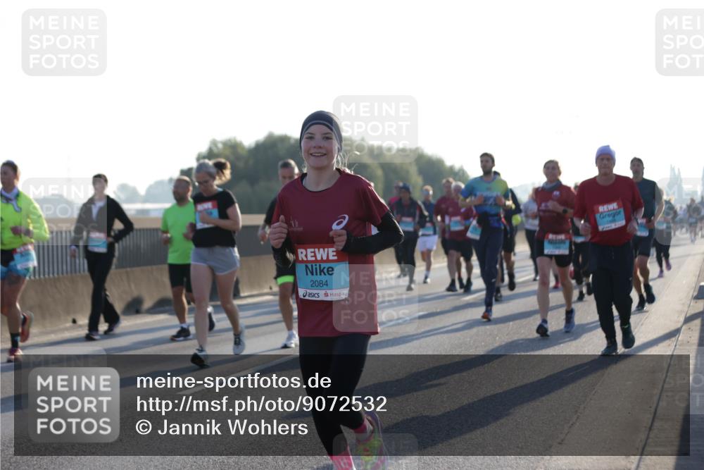 03.10.2025 - Köhlbrandbrückenlauf Jannik Wohlers http://msf.ph/oto/9072532 03.10.2025 09:18:12 Position 3 2084 meine-sportfotos.de