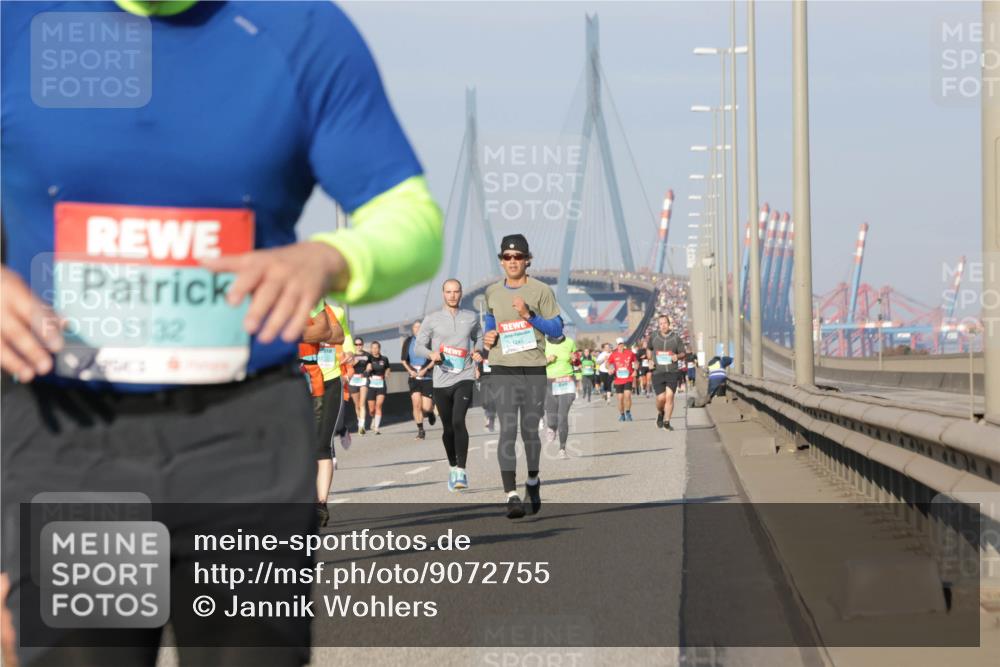 03.10.2025 - Köhlbrandbrückenlauf Jannik Wohlers http://msf.ph/oto/9072755 03.10.2025 09:50:13 Position 3 1132, 1245 meine-sportfotos.de
