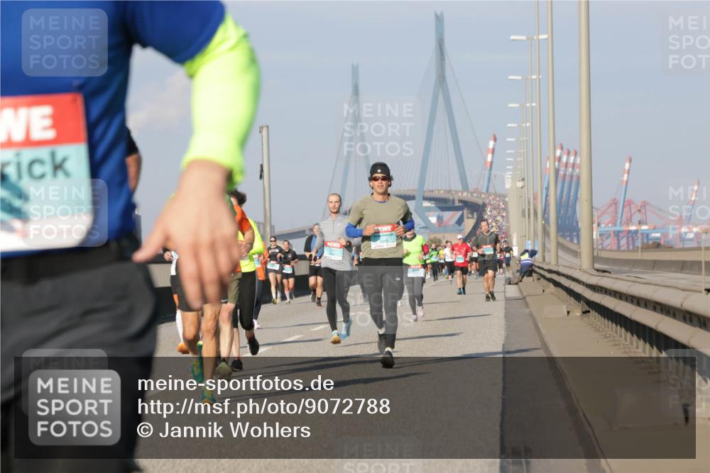03.10.2025 - Köhlbrandbrückenlauf Jannik Wohlers http://msf.ph/oto/9072788 03.10.2025 09:50:14 Position 3 1245 meine-sportfotos.de