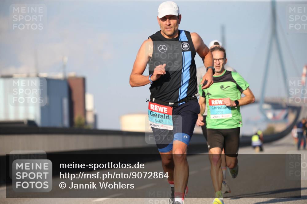 03.10.2025 - Köhlbrandbrückenlauf Jannik Wohlers http://msf.ph/oto/9072864 03.10.2025 09:38:42 Position 3 3463, 2702 meine-sportfotos.de
