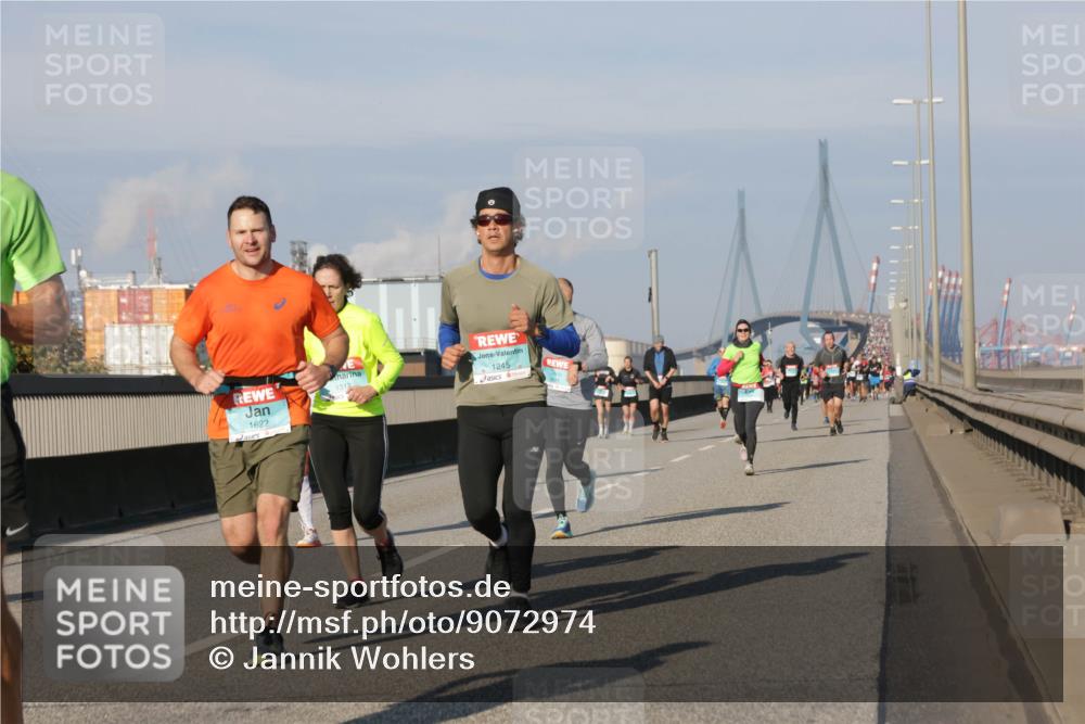 03.10.2025 - Köhlbrandbrückenlauf Jannik Wohlers http://msf.ph/oto/9072974 03.10.2025 09:50:19 Position 3 1622, 1245 meine-sportfotos.de